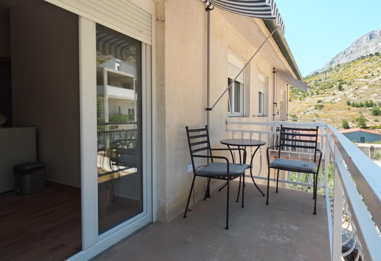 Sea And Mountain View Apartments Duće Exterior foto